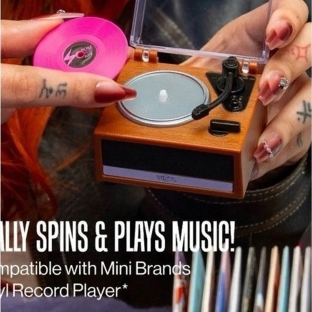 Mini Brands Really Works Vinyl Record Player Series 1 | New Released!